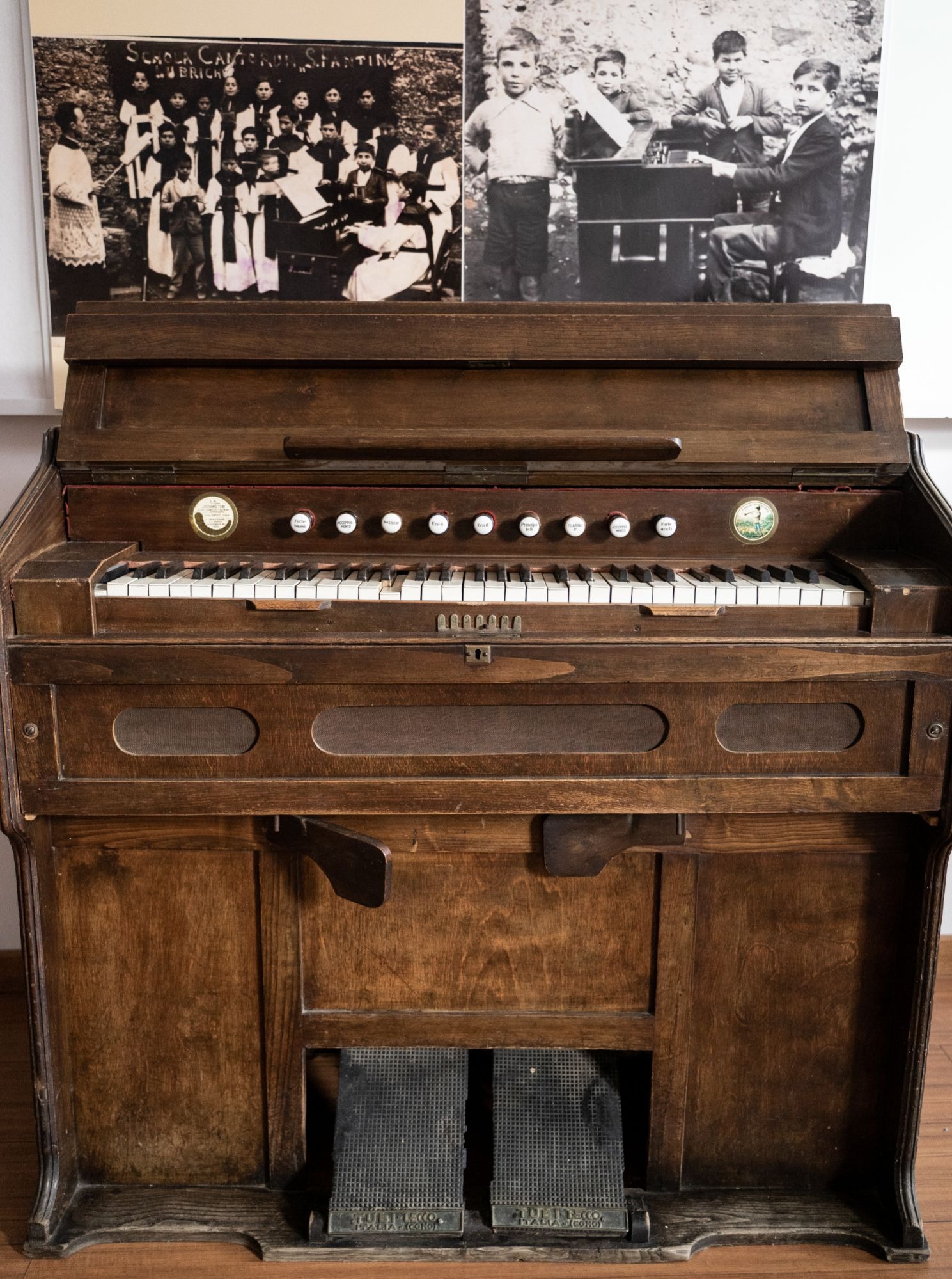 armonium2-1615485636